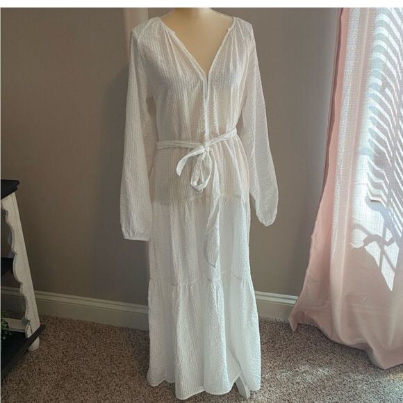 NWOT Roan & Ryan Evereve Tiered Maxi Cover up 
(size med) - Picture 1 of 5